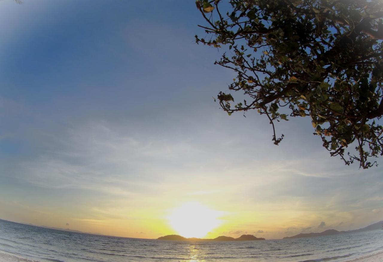 Playa Encantada Beach Resort El Nido Exterior foto